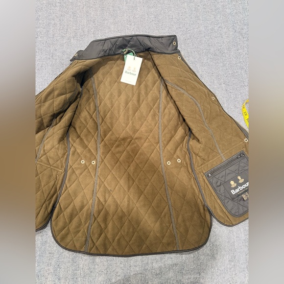 Orvis Barbour Wray Gilet | black | size 4US (8UK) - Picture 5 of 11